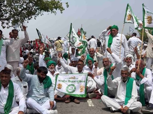 jammed-at-11-am-and-opened-at-