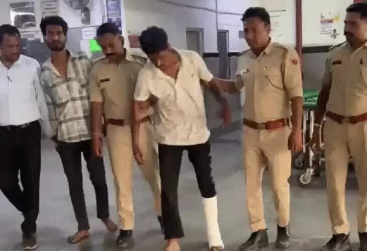 उदयपुर में छात्रा से छेड़छाड़ के दो आरोपित गिरफ्तार, एक का पैर टूटा