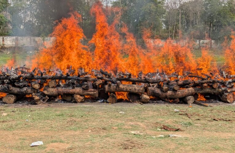 रांची में मुक्ति संस्था ने 24 अज्ञात शवों का किया अंतिम संस्कार