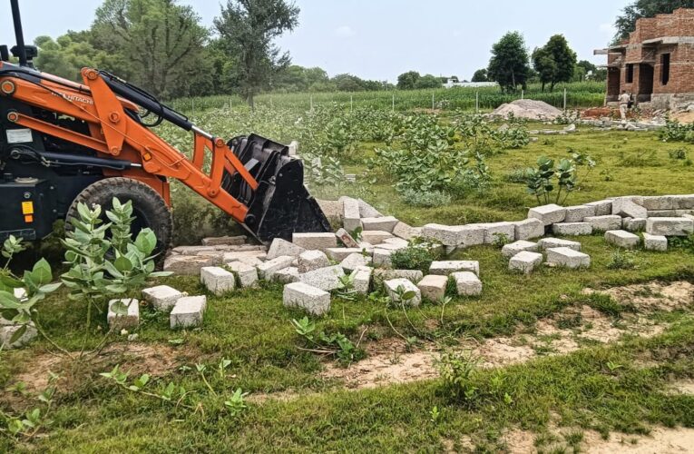 हिंगोनिया गोशाला की करोड़ों रुपए की सरकारी भूमि से जेडीए ने हटाए अवैध निर्माण