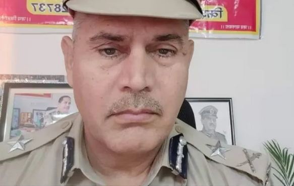 senior-ips-officer-rapes-woman