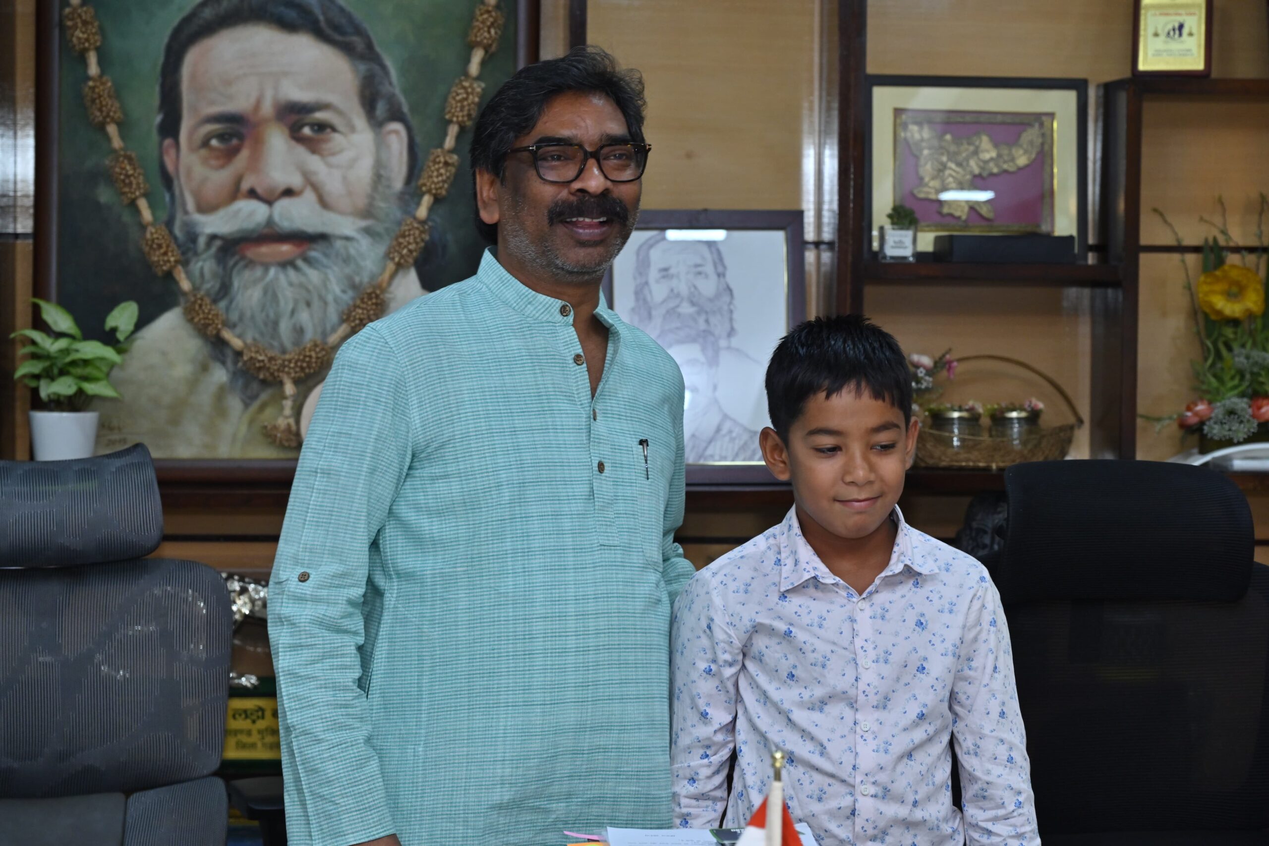 jh-seven-year-old-child-swimmer-ishank-from-met-th