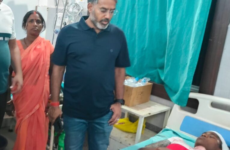 सड़क हादसे में पांच की मौत, चार गंभीर