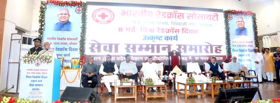 governor-addressed-world-red-cross-day