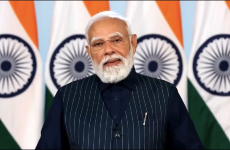प्रधानमंत्री मोदी ने विनम्रता, क्षमाशीलता और श्रेष्ठ आचरण पर आधारित संस्कृत सुभाषित किया साझा