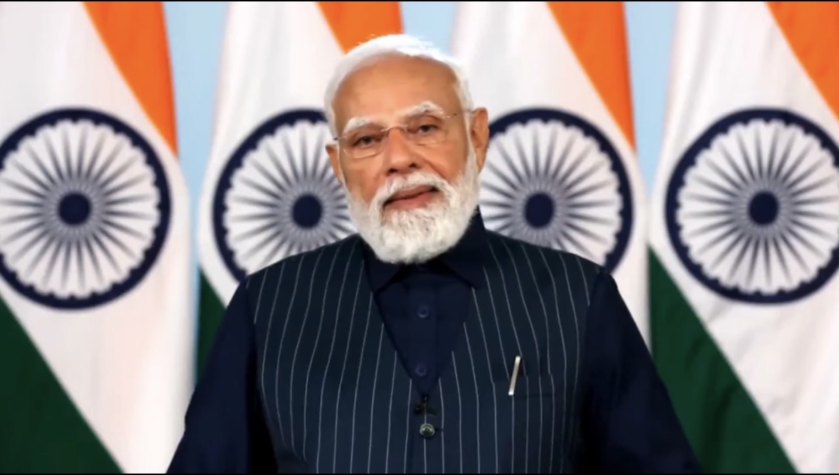 pm-modi-selfless-service-compa
