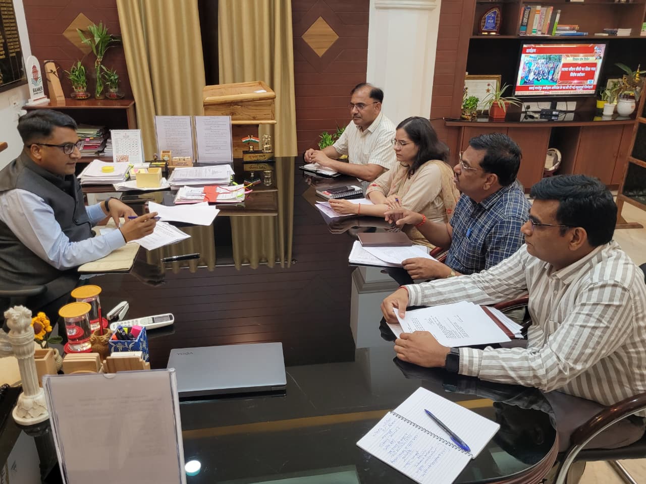 collector-meeting-with-officials