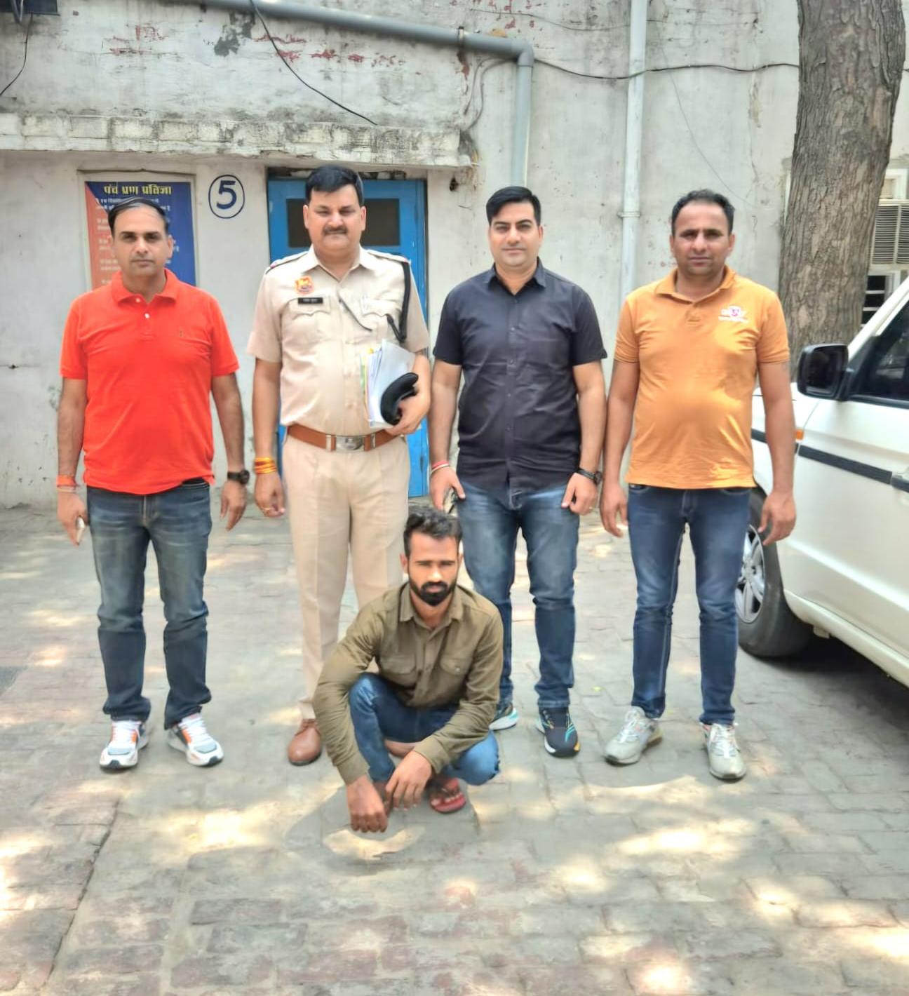 gold-loan-manager-arrested-for