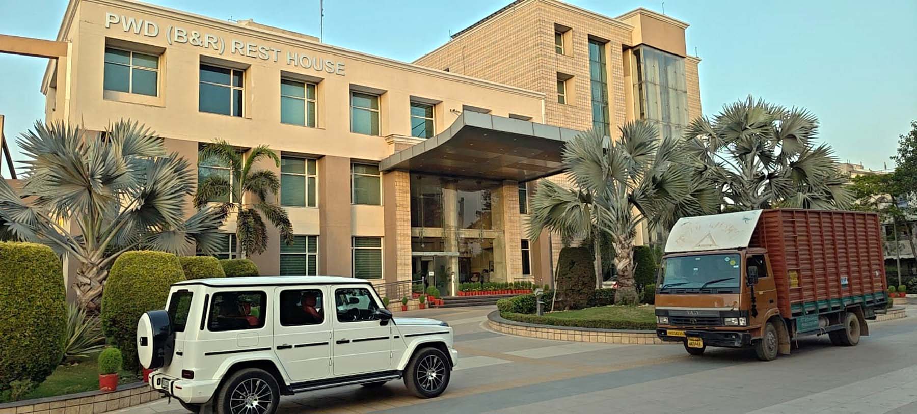gurugram-court-fire-rest-house-pwd