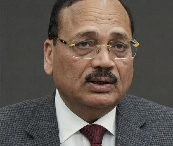 कॉकरोच वाली टिप्पणी काे गलत तरीके से पेश किया गया : चीफ जस्टिस सूर्यकांत