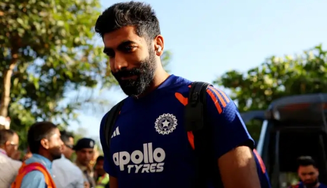 sports-cricket-indvsafg-test-bumrah
