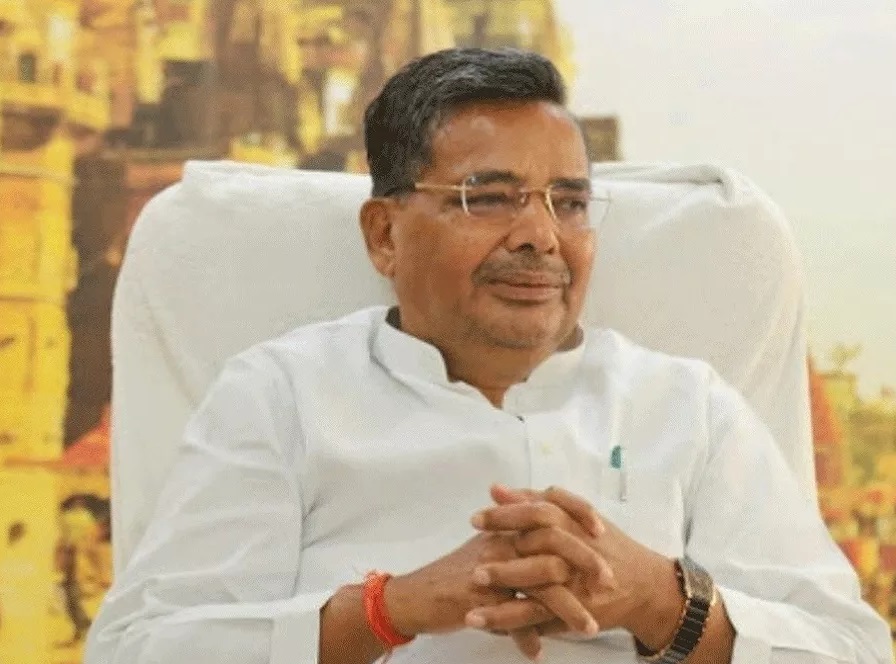 up-cm-yogi-tourism-mandir-development-