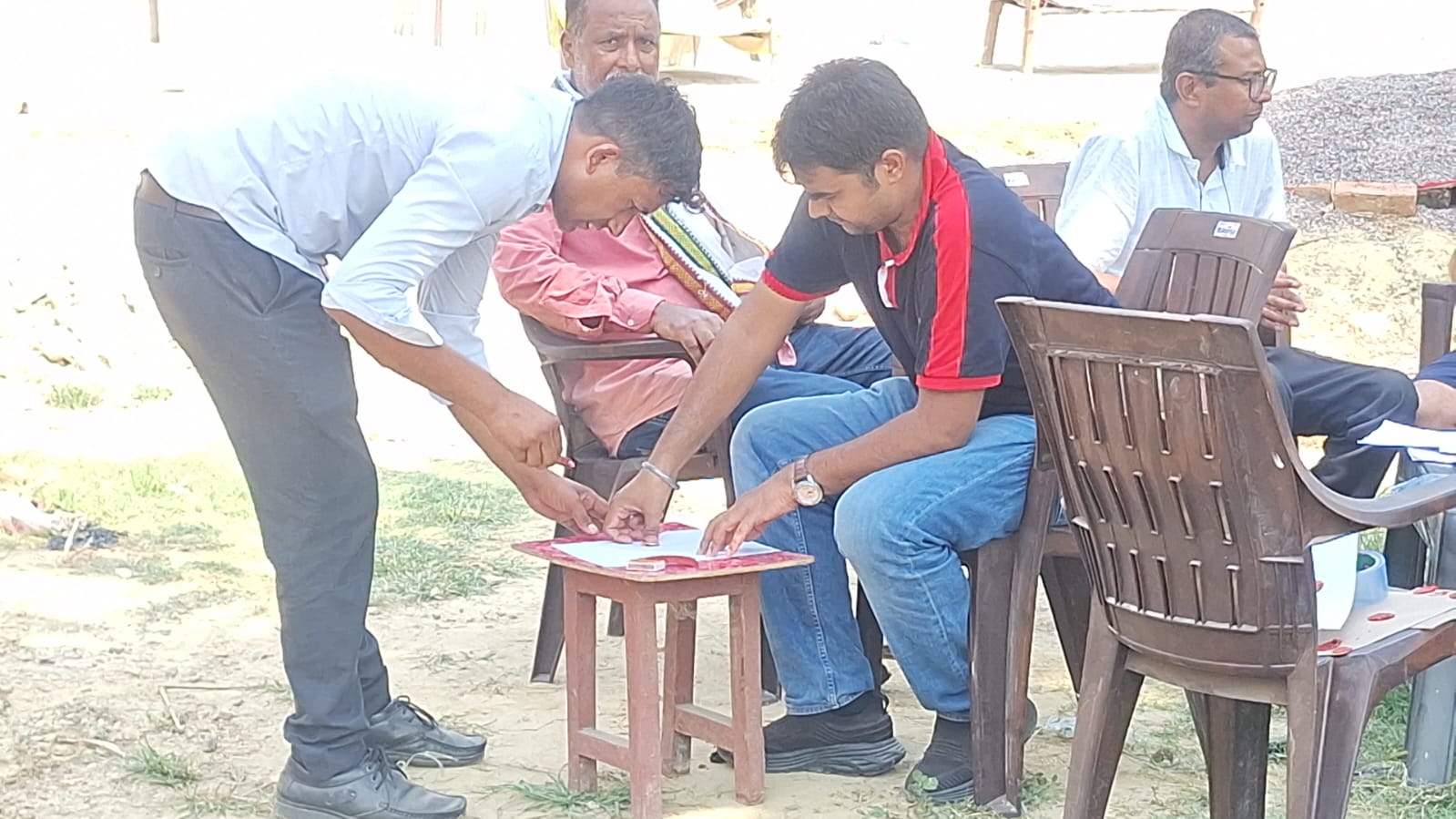 cbi-raid-in-amethi-dis