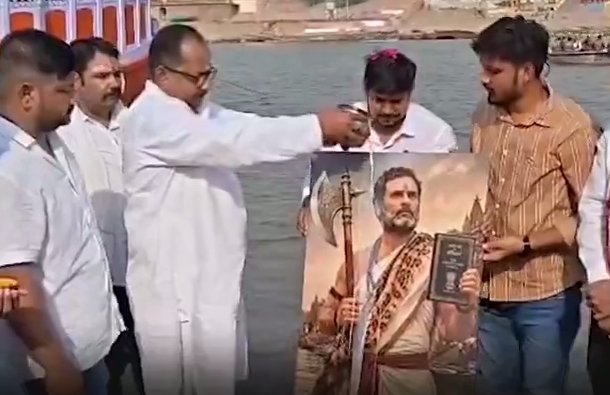 up-rahul-gandhi-birthday-gan