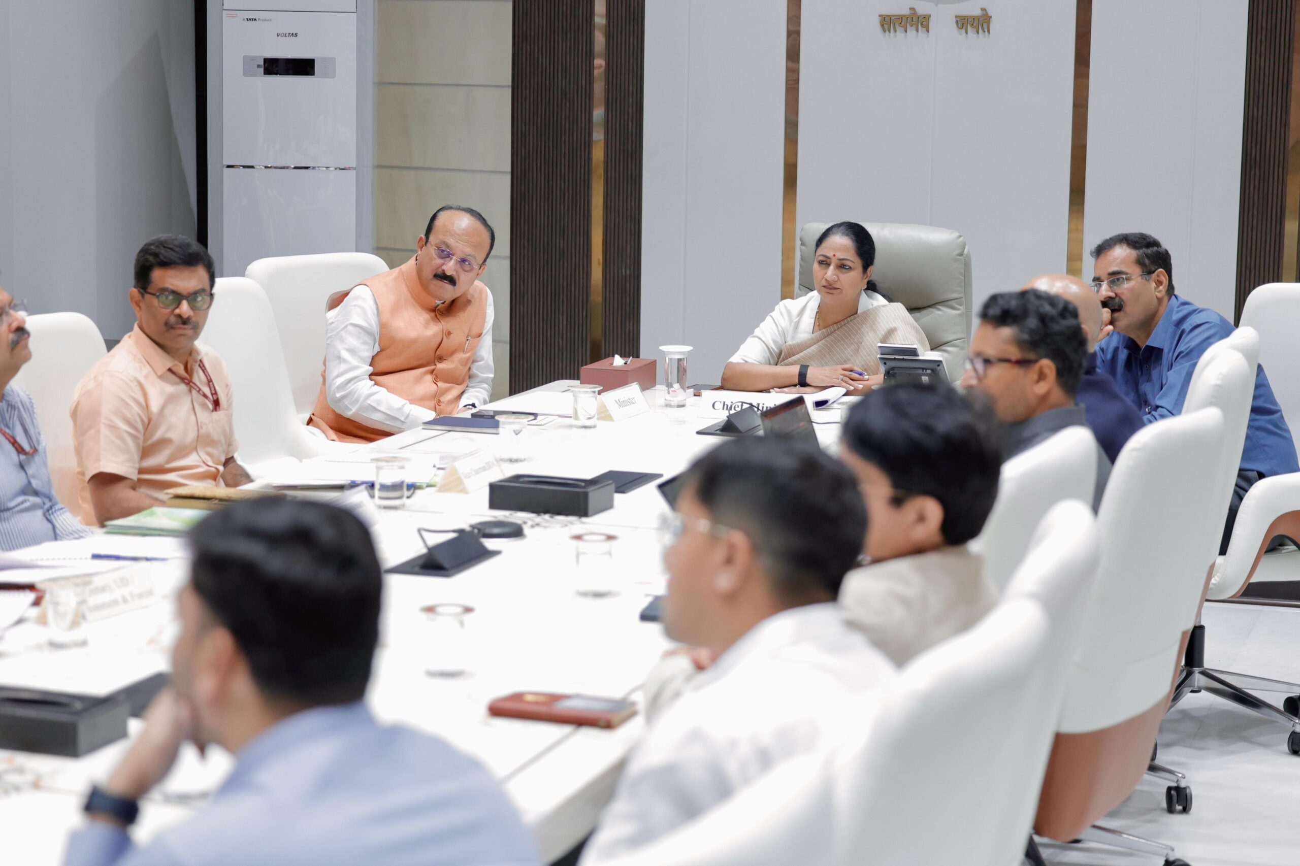 delhi-slum-rehabilitation-decision