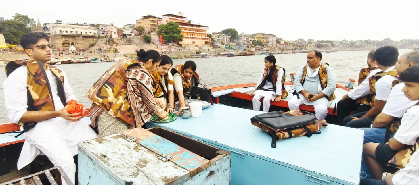 up-vns-congresss-leadar-asthi-
