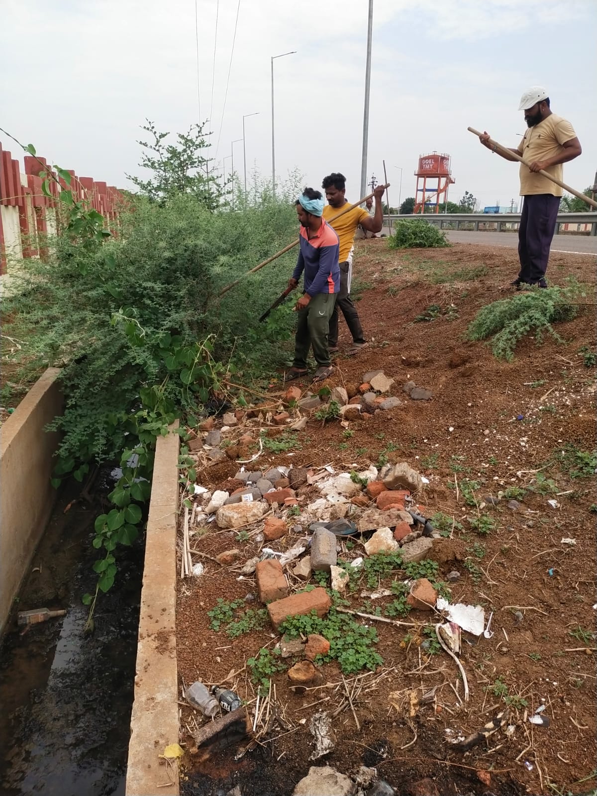 kurud-remained-tanker-free-no-drinking-water-crisi