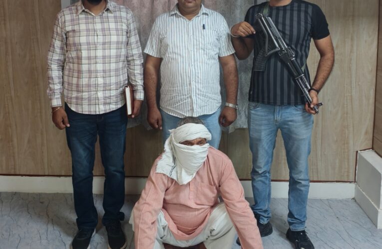 जींद : सेलर मालिक ने की बिजली कर्मियों पर की फायरिंग, सैर कर रहे व्यक्ति को लगी गोली