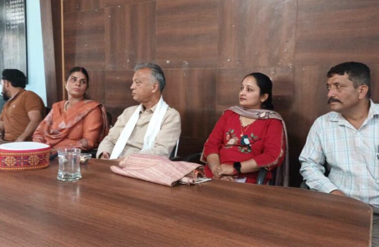 कसान नलवाड़ मेले से पूर्व पेयजल किललत और सड़कों की दशा को सुधारा जाएगा: अनिल शर्मा