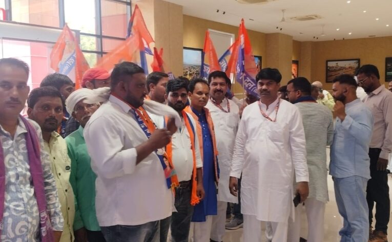 बिजनौर : नजीबाबाद में एफएम ट्रांसफार्मर की स्थापना जनहित की मांग : शैलेन्द्र चौधरी