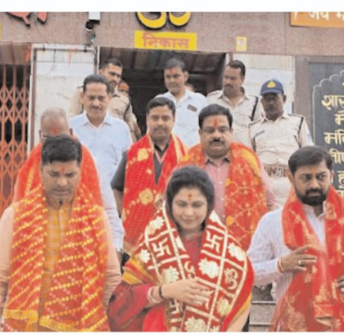 mai-com-state-minister-krishna