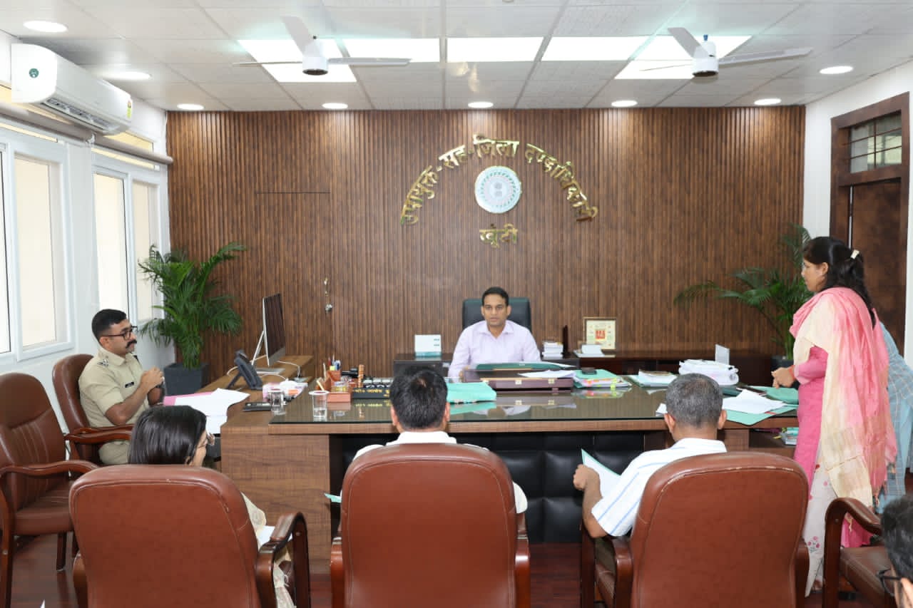 jh-meeting-district-compossianat