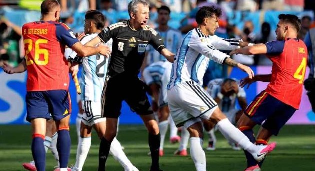 sports-football-fifa-investigate-violent-spain-arg