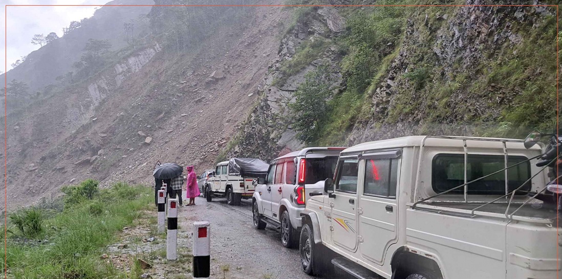 nepal-flood-landslide-highway-