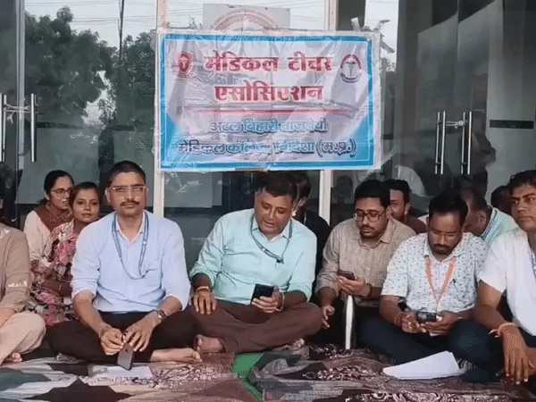 medical-teachers-agitation-regarding-promotion-rul