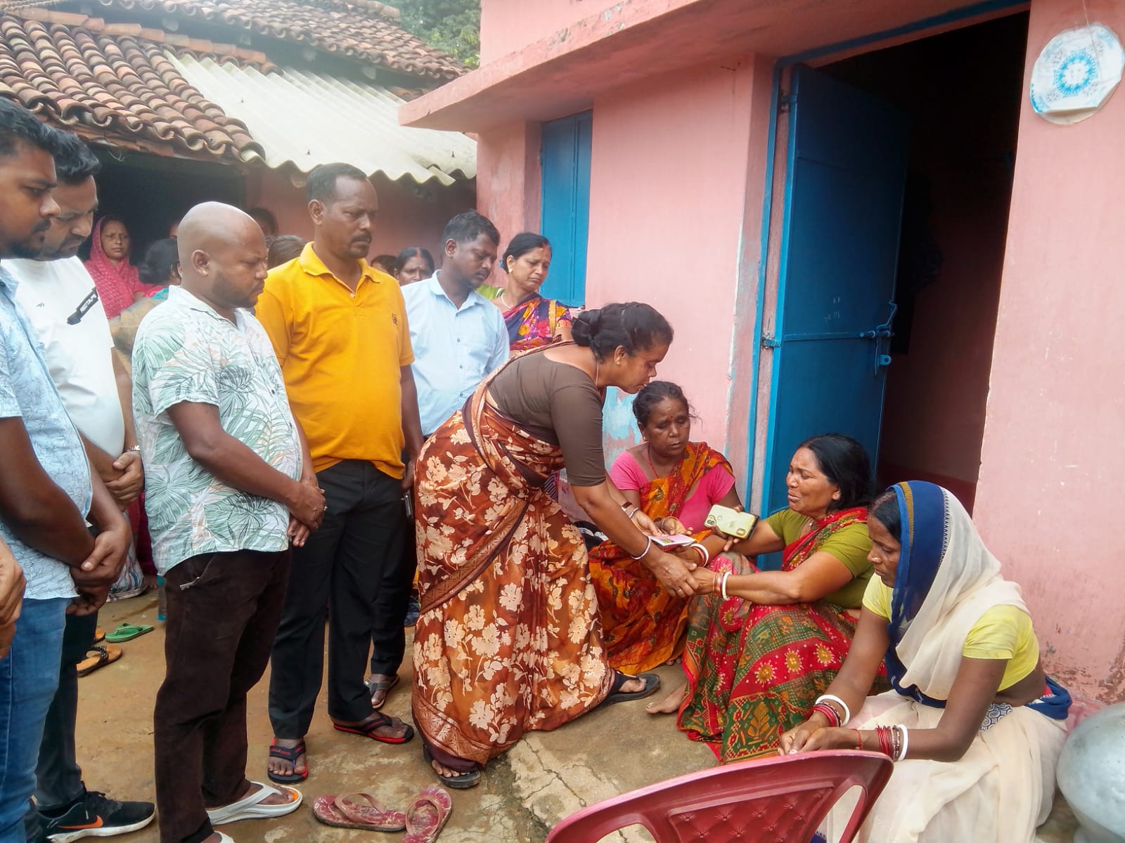 jh-jmm-leaders-meet-with-help-