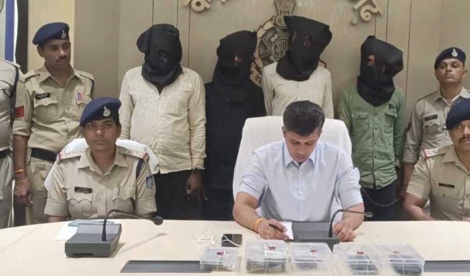 arrested-the-three-accused-cib