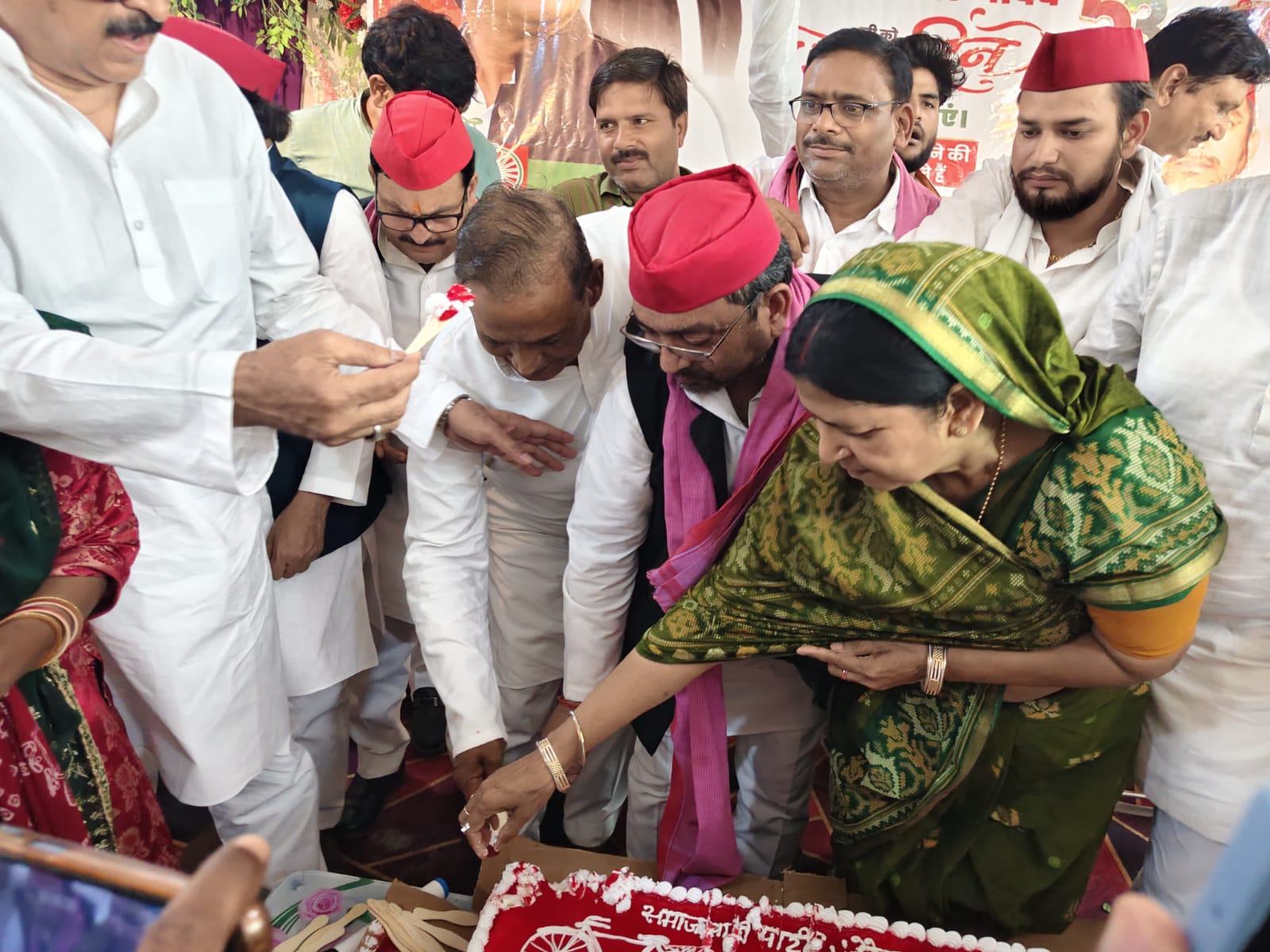 akhilesh-yadavs-53rd-birthday
