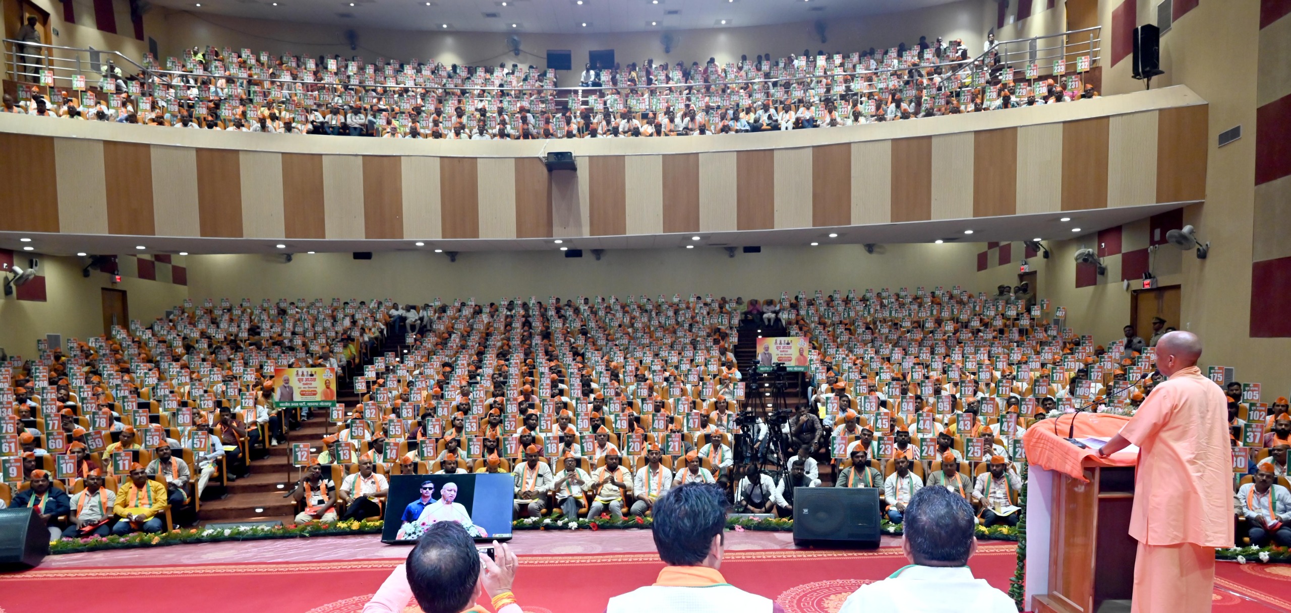 up-cm-yogi-gorakhpur-booth-president-sammelan