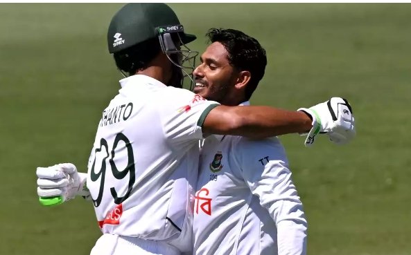 sports-cricket-bangladesh-australia-test-day2