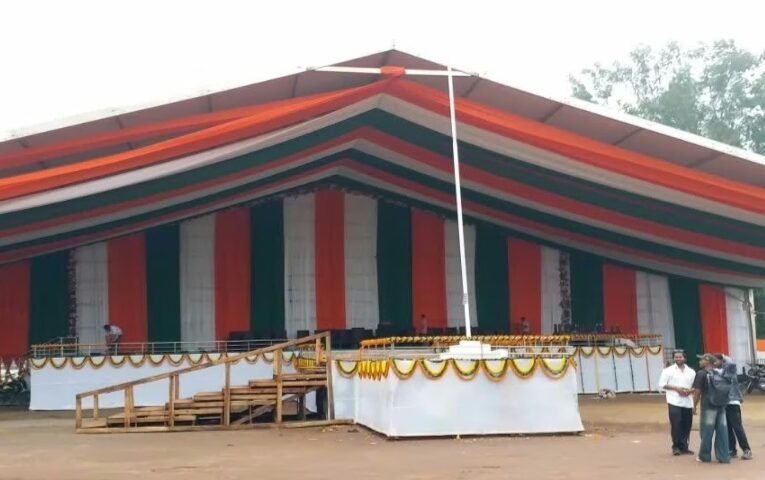 स्वतंत्रता दिवस पर दुमका में राज्यपाल और मोरहाबादी में मुख्यमंत्री फहराएंगे तिरंगा