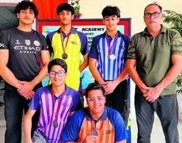 swimmers-from-moradabad-won-14