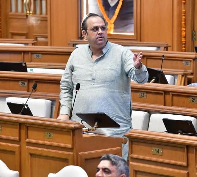 pass-delhi-right-bill-2026