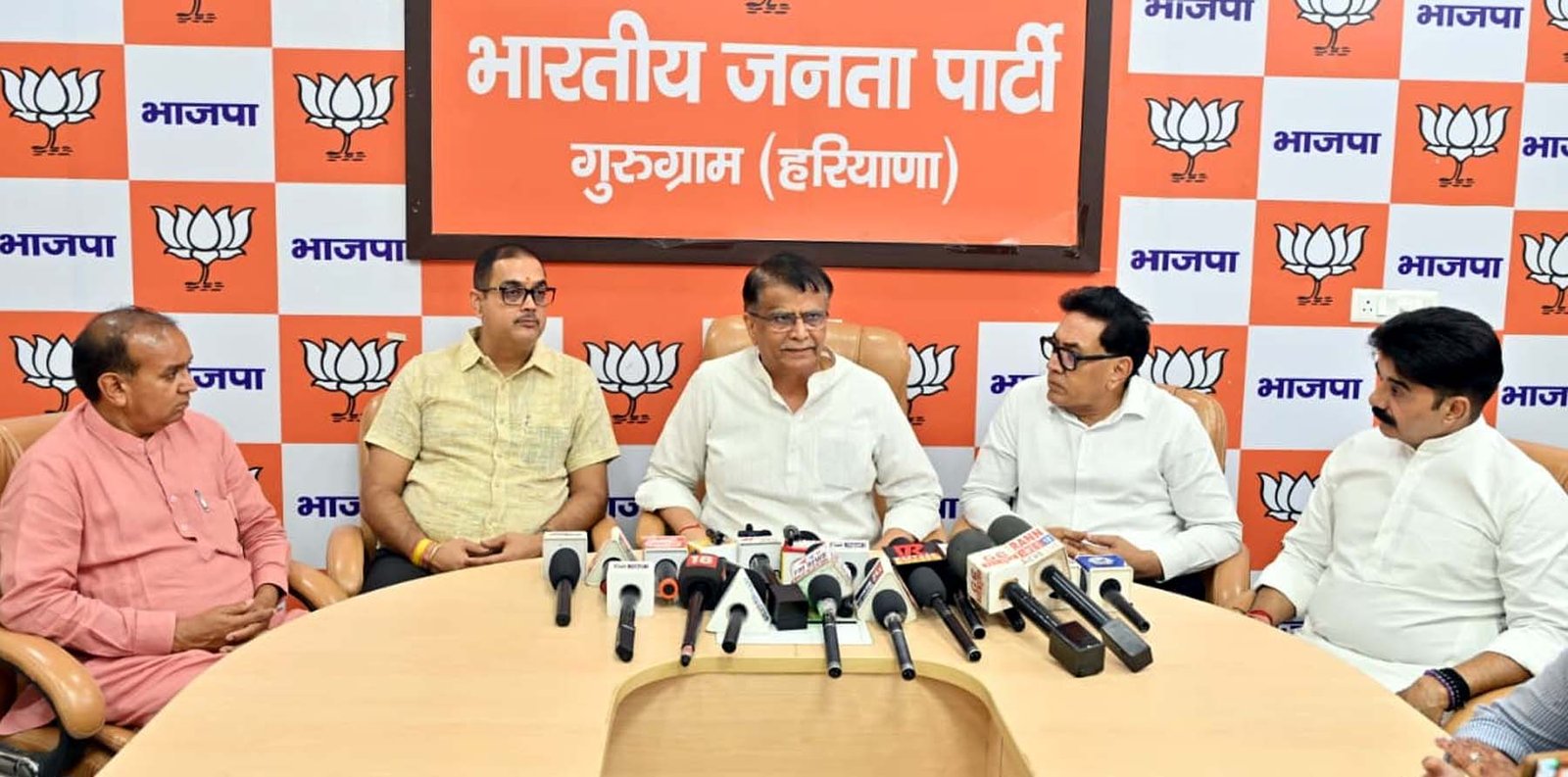 gurugram-omparkash-dhankhar