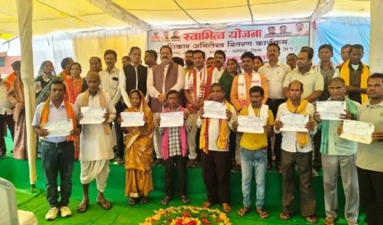 land-right-of-houses-cg