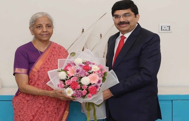 fm-nirmala-sitharaman-doha-annual-meeting-aiib