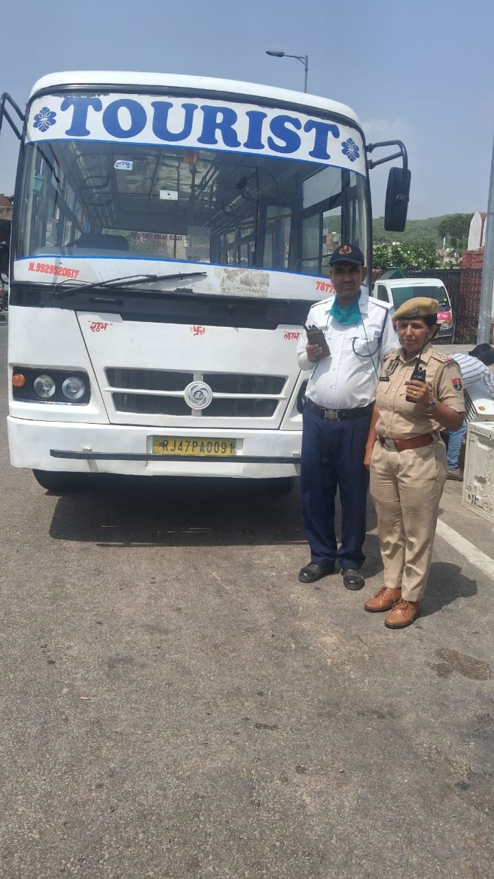 traffic-police-crack-down-