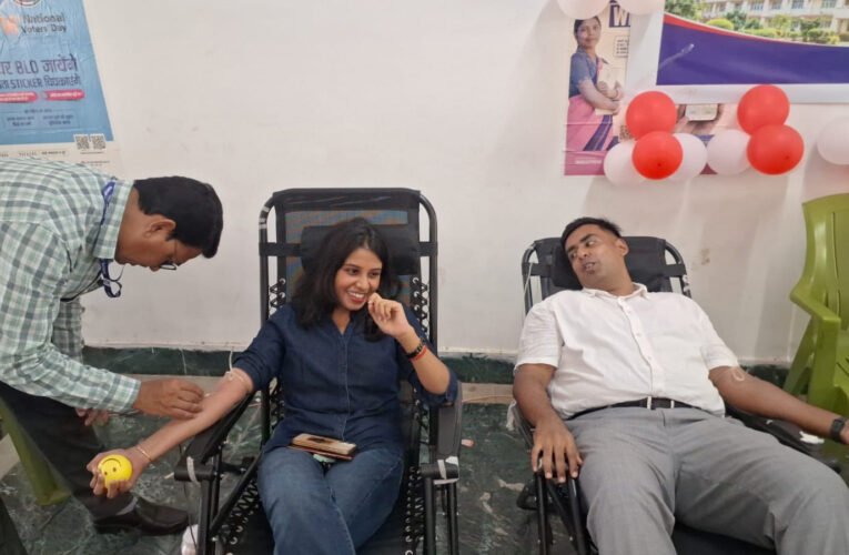 पलामू में रक्तदान महाअभियान का शुभारंभ, एक वर्ष तक चलेगा कार्यक्रम