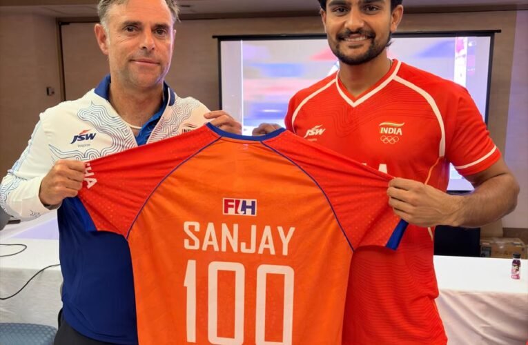 एशियाई खेल: भारतीय खिलाड़ी संजय ने पूरे किए 100 अंतरराष्ट्रीय मैच, हॉकी इंडिया ने दी बधाई