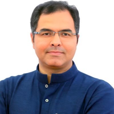 slapping-pwd-minister-aap