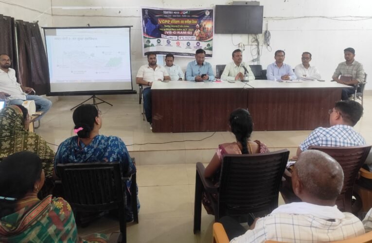 विकसित भारत 2047: वाड्रफनगर में वीजीपीपी प्रशिक्षण-सह समीक्षा बैठक