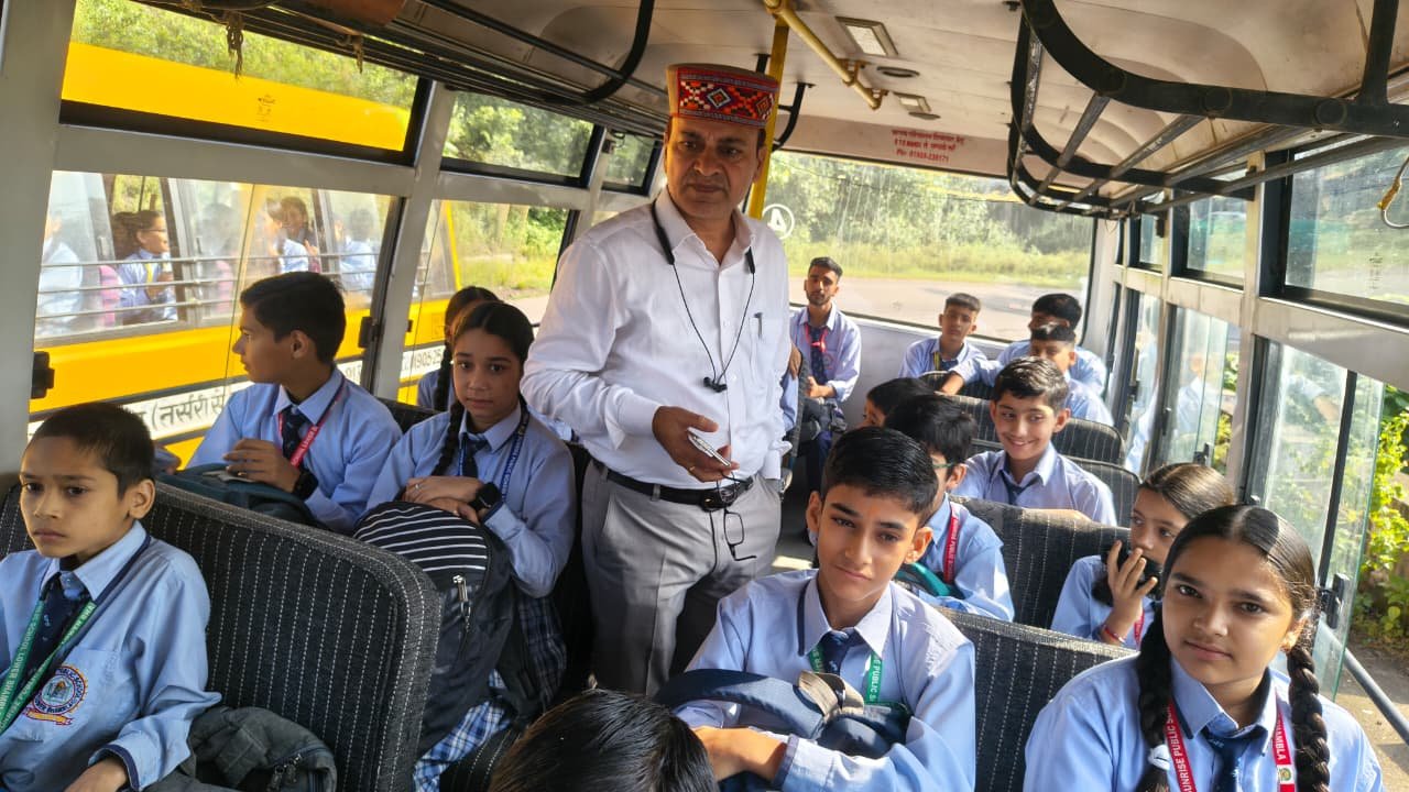 education-sdm-chack-school-bus