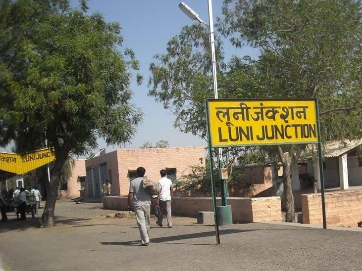 railways-ticket-checking-driv-