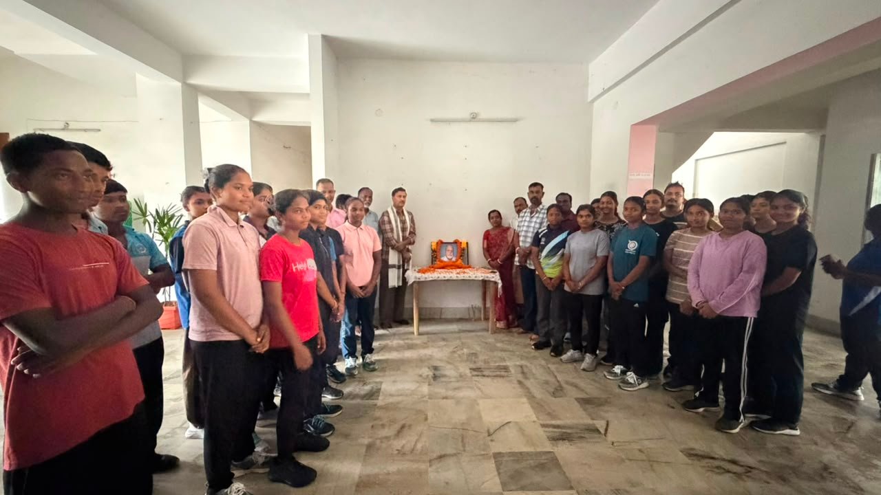 jh-binod-babu-homage-programme
