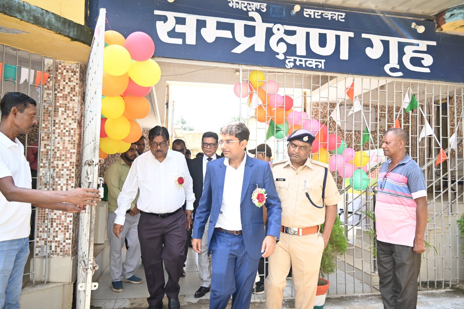 jh-judge-sanjay-prasad-inspected-civil-court-jail