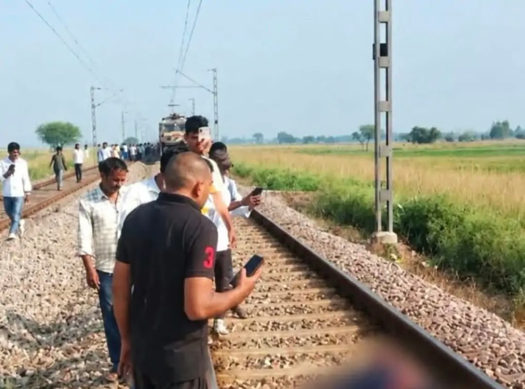 elderly-man-dies-by-train-hit